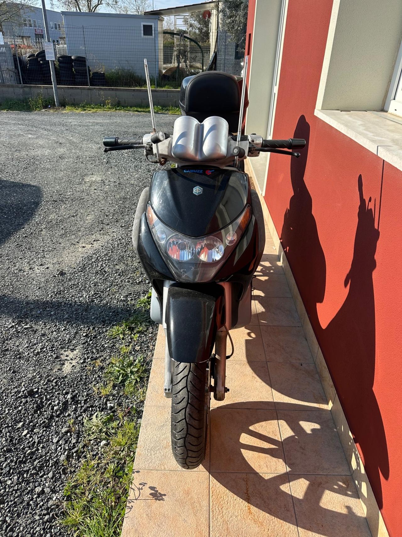 Piaggio Beverly 200