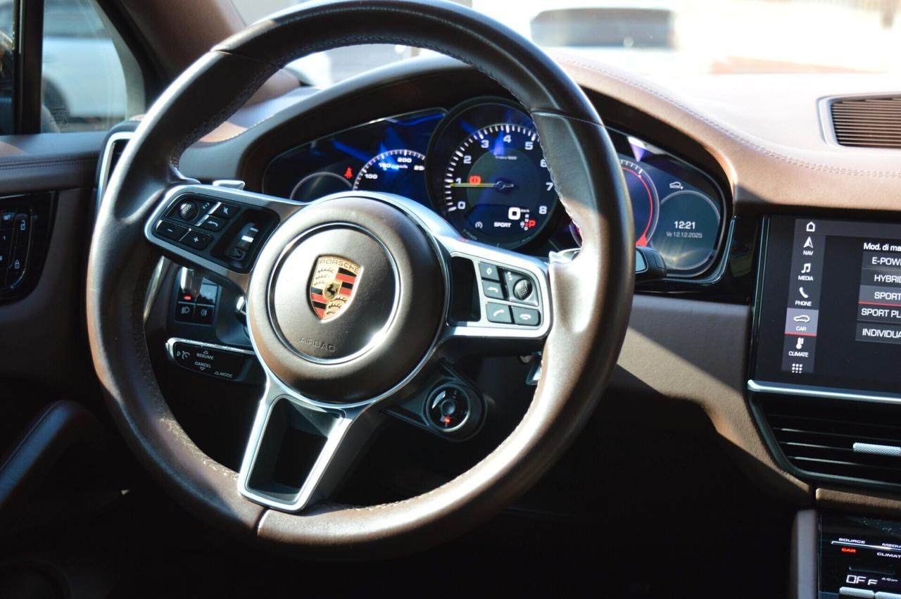 Porsche Cayenne 3.0 V6 E-Hybrid