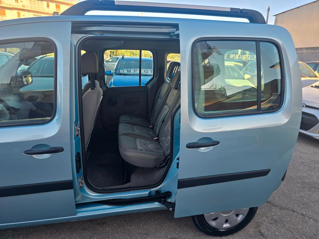 Renault Kangoo 1.5 dCi 90CV F.AP. 4p. Express Ice