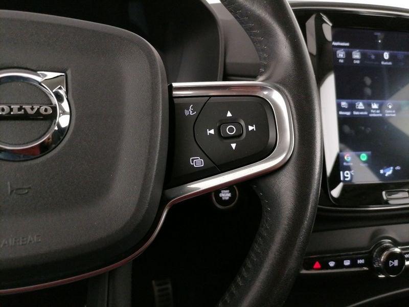 Volvo XC40 1.5 t2 Momentum Pro auto my21