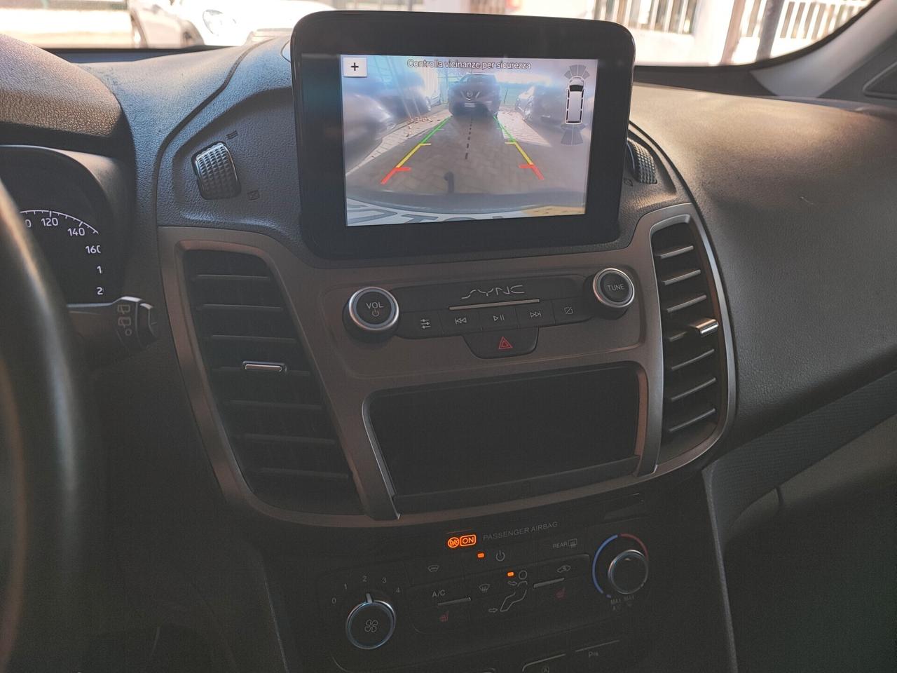 Ford Grand Tourneo Gancio Traino 7 Posti Euro 6