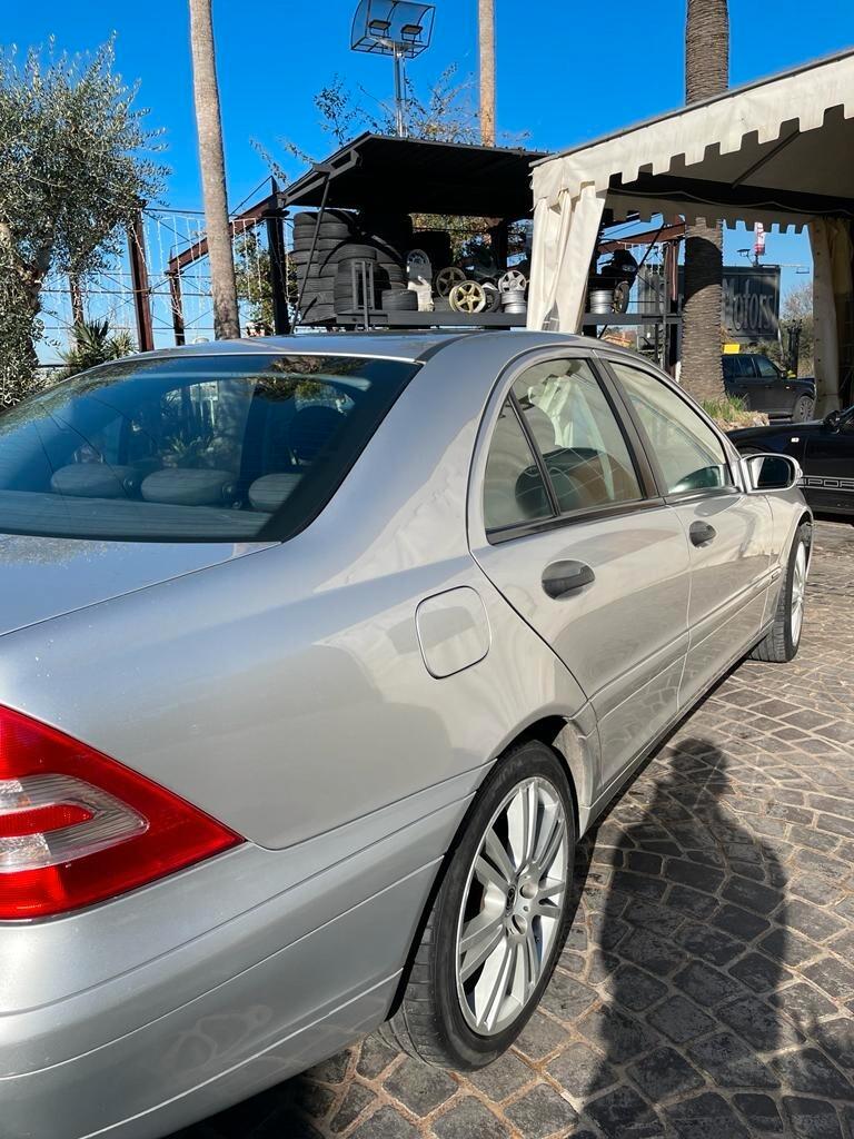 Mercedes-benz C 220 C 220 CDI cat Elegance