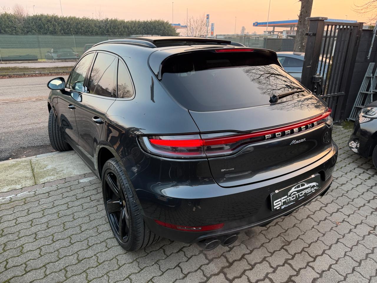 Porsche Macan 2.0 Tetto Limited
