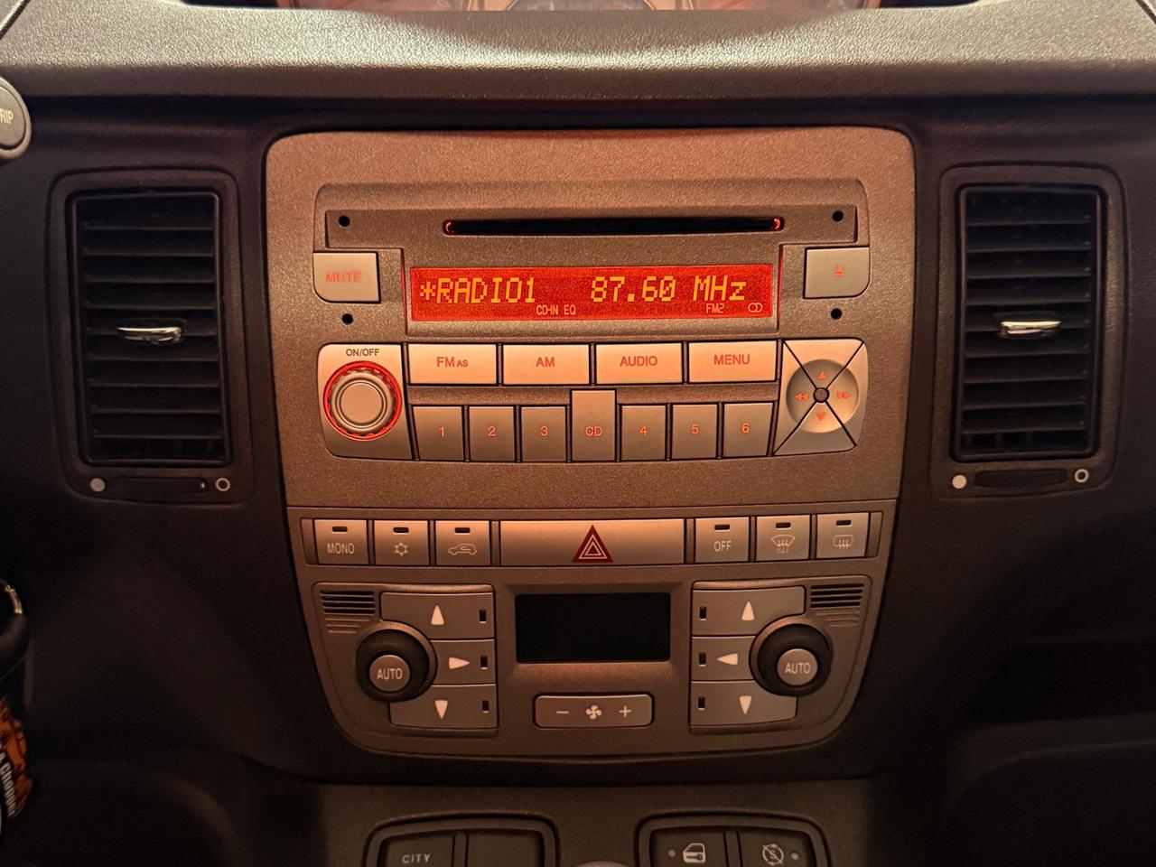 STUPENDA LANCIA MUSA CON SOLI 66.507 KM