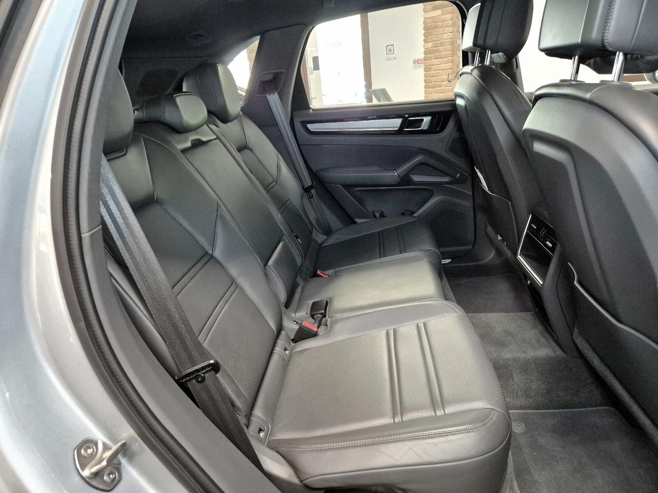 Porsche Cayenne 3.0 V6 E-Hybrid