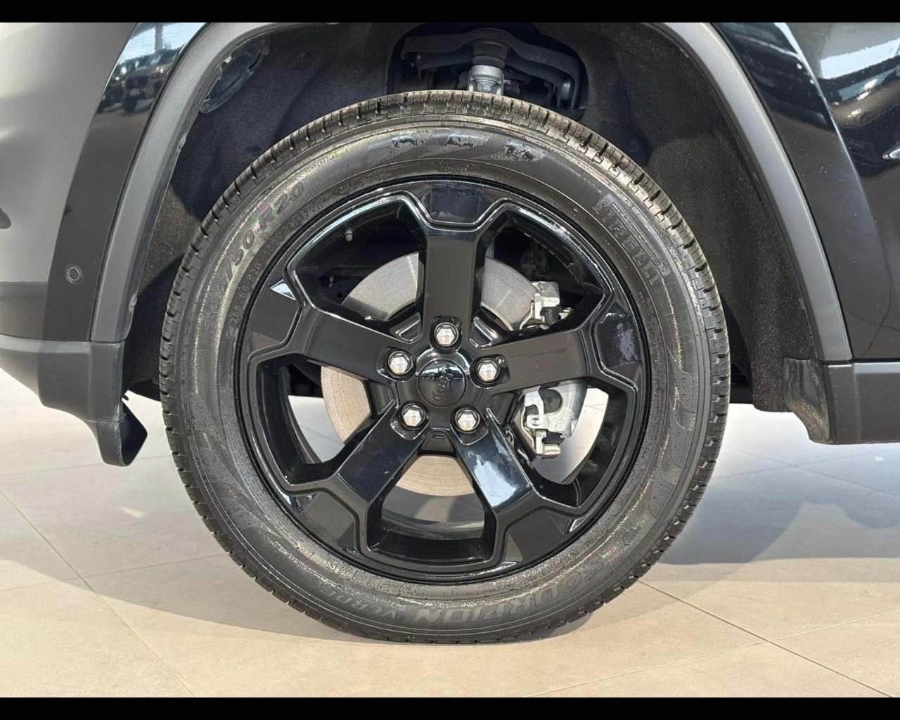 JEEP Grand Cherokee IV - Grand Cherokee 3.0 V6 Night Eagle 250cv