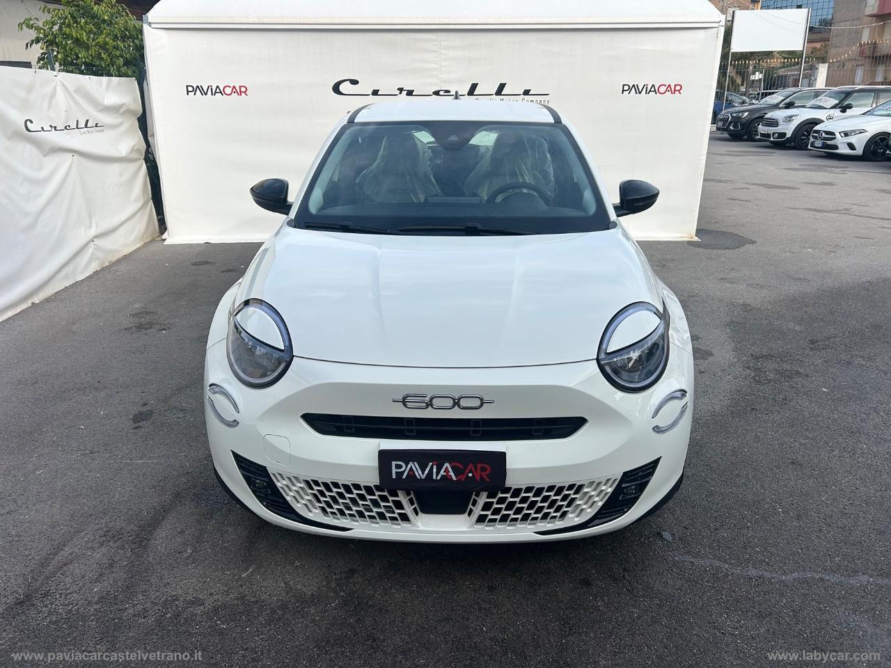 FIAT 600 Hybrid 145 CV DCT MHEV Icon