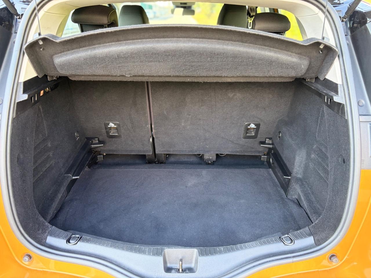 Renault Scenic Scénic Blue dCi 120 CV EDC Sport Edition2