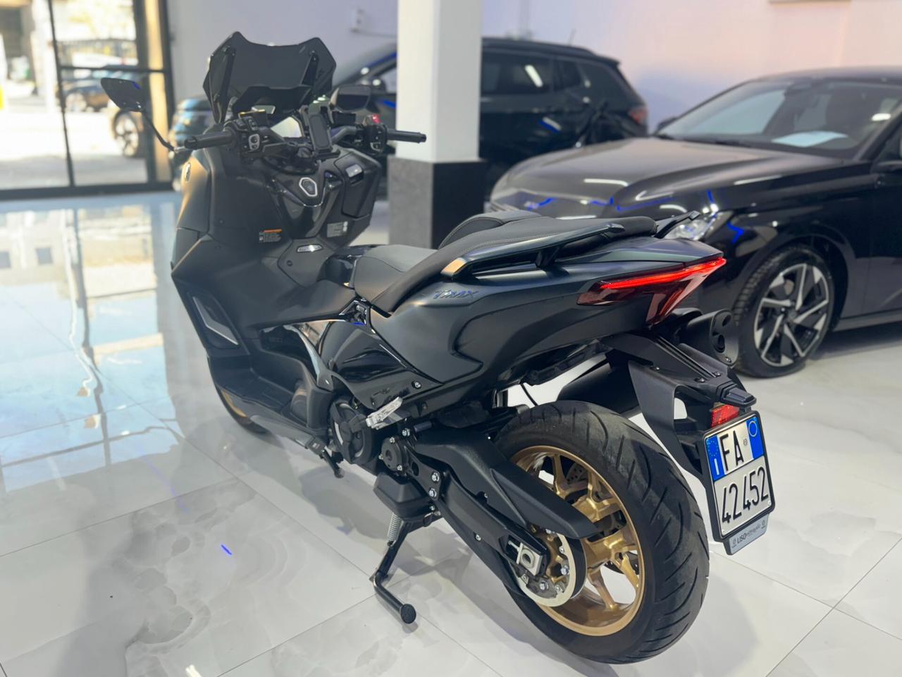 Yamaha T Max 560 TECH