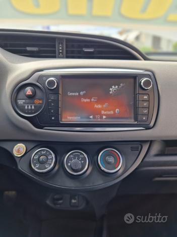 TOYOTA Yaris 1.3 100 Cv 5 porte *Euro6*