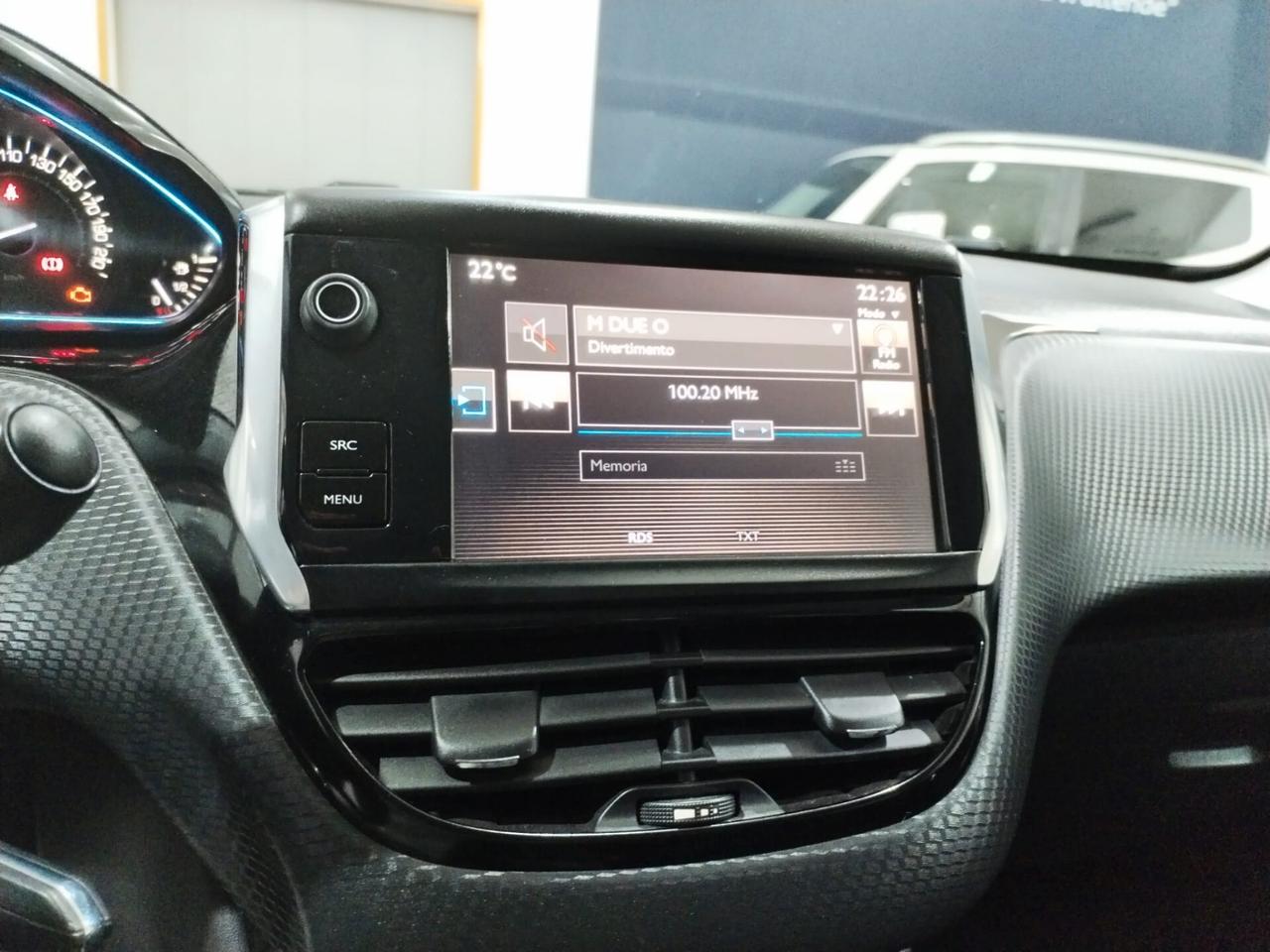 Peugeot 2008 BlueHDi 100 Allure