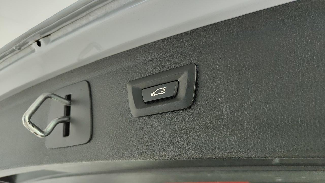 BMW 218i Active Tourer Advantag
