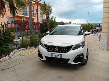 Peugeot 3008 BlueHDi 130 S&S Allure