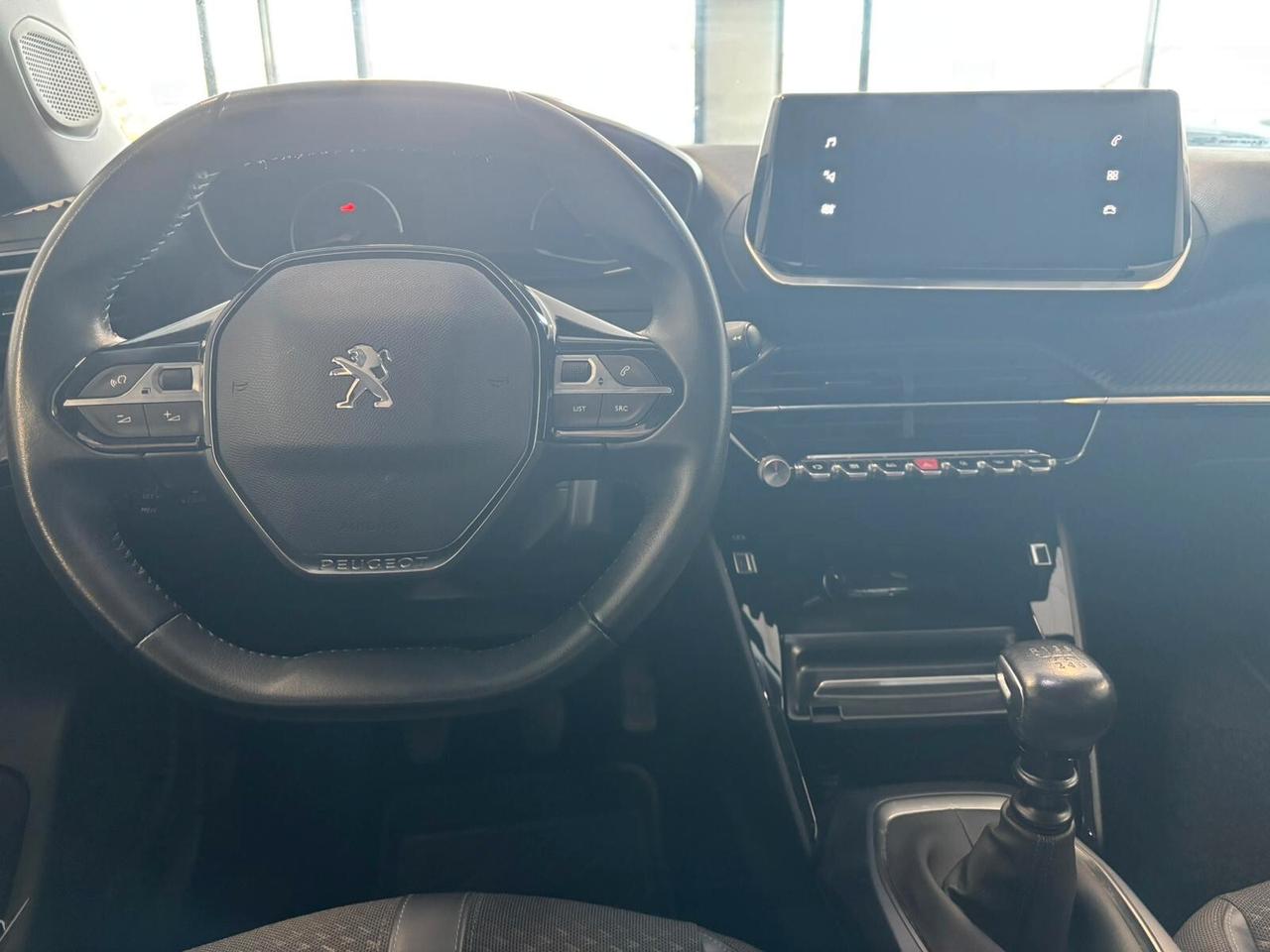 Peugeot 2008 ALLURE NAVI PACK PureTech 100 6mt SPOTICAR