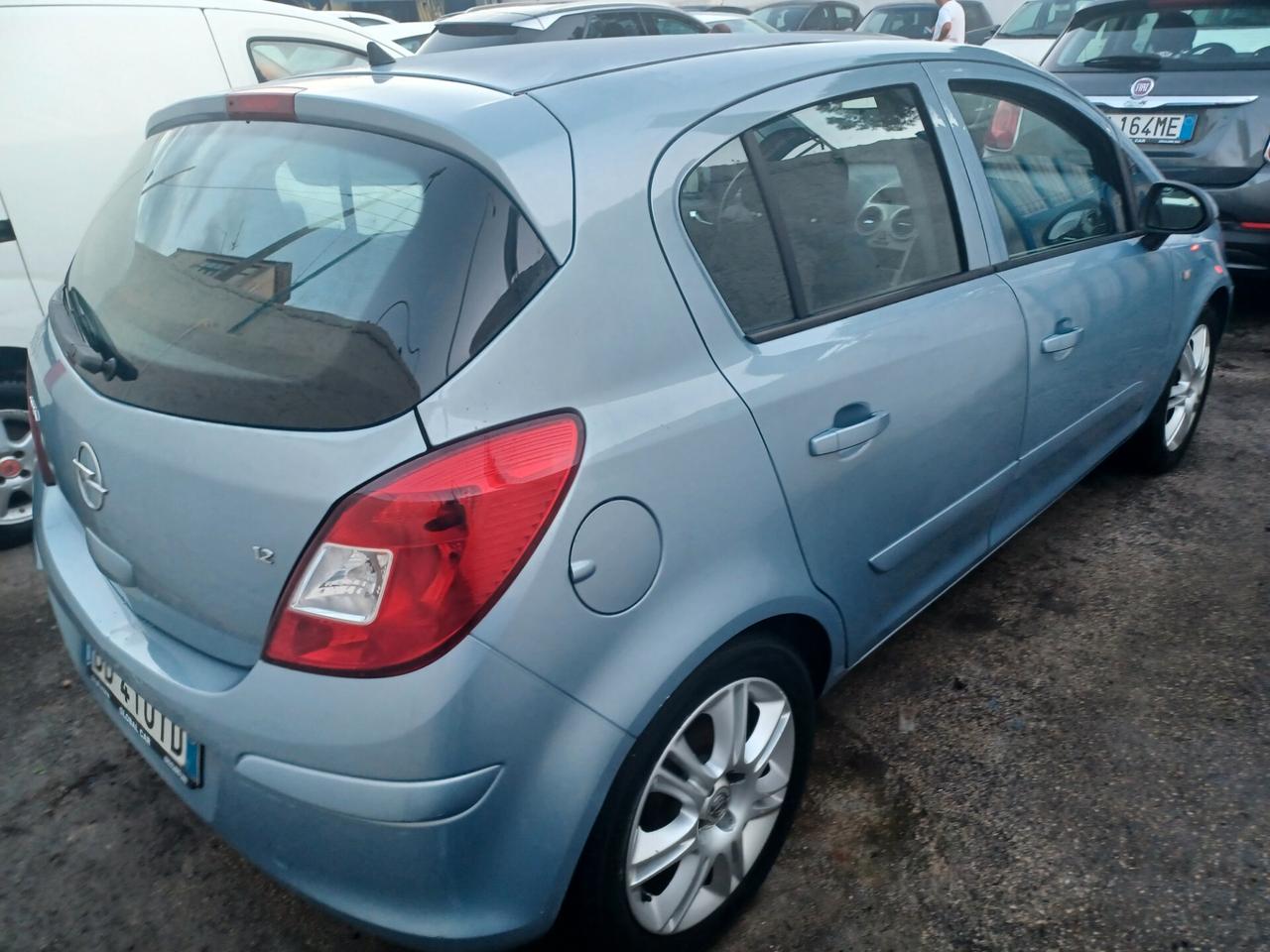 Opel Corsa 1.2 5 porte Cosmo PERFETTA