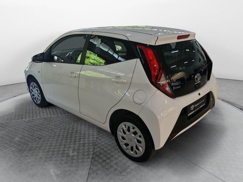 Toyota Aygo Connect 1.0 VVT-i 72 CV 5 porte x-play