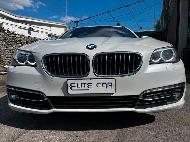 BMW 520 Touring xdrive Luxury 190cv "TAGLIANDI CERTIFICATI BMW"