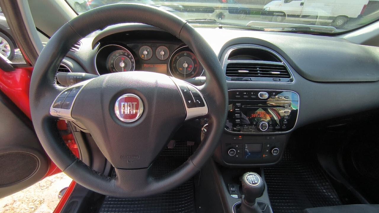 Fiat Punto 1.3 MJT 75 CV 5 porte Virgin