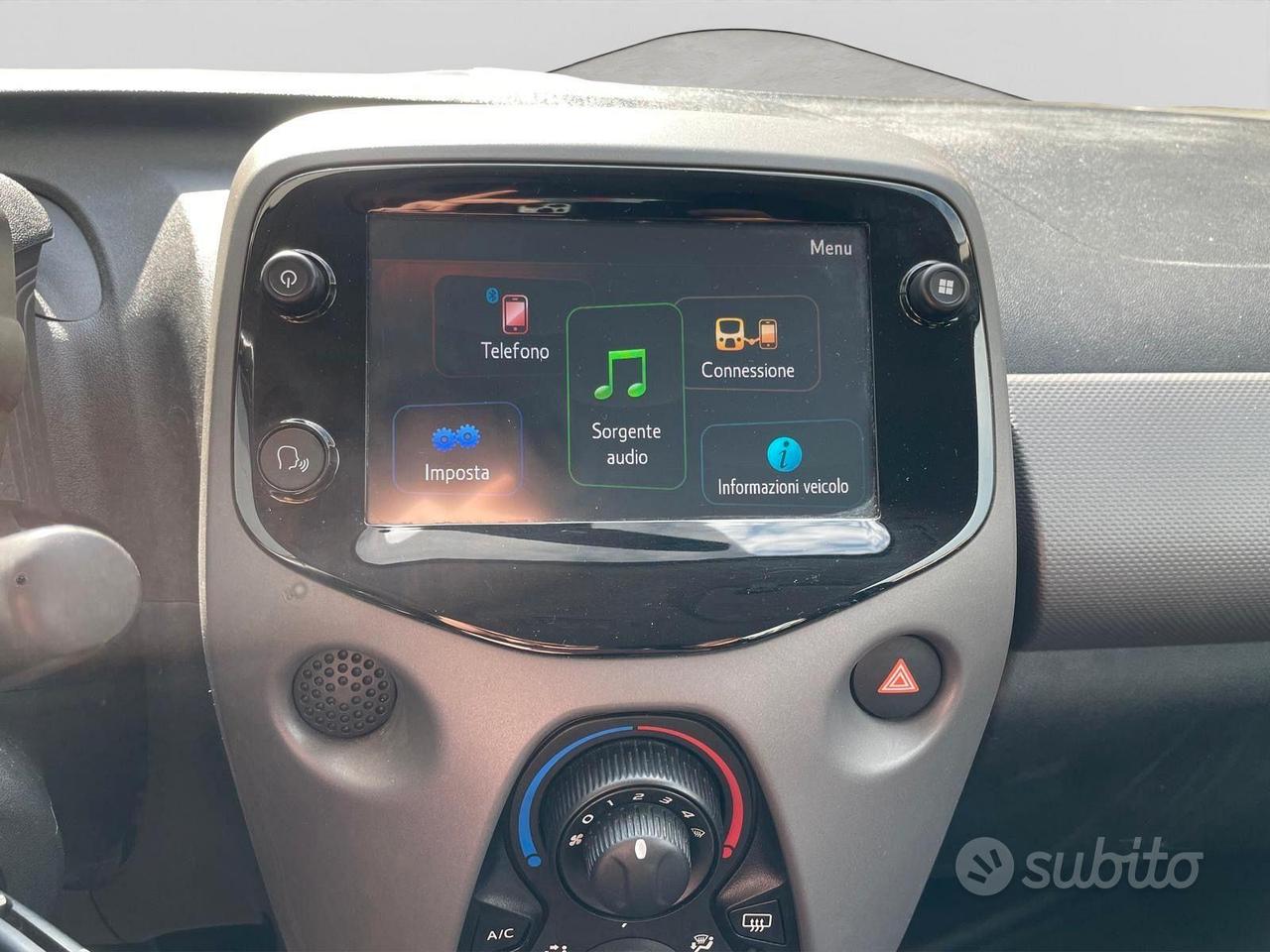 Peugeot 108 1.0 72 CV - CERCHI LEGA/TOUCH GPL