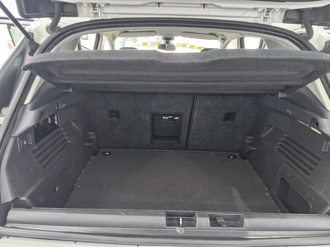 PEUGEOT 3008 1.6 Hdi 110CV Allure BIANCO PERLATO