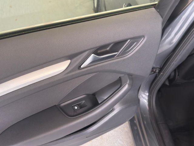 AUDI A3 1.6 TDI 116 CV Business