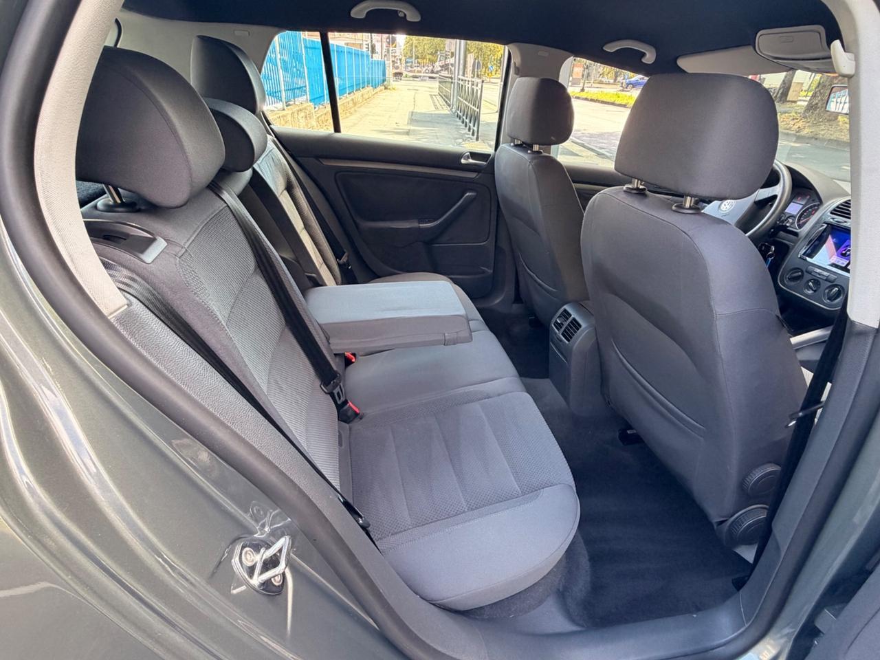 Volkswagen Golf 1.6 FSI 5p. Comfortline *EURO4 BENZINA*