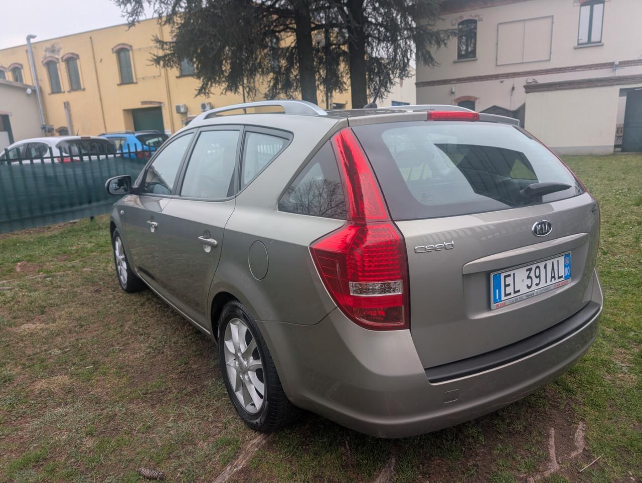 Kia Ceed Sportswagon cee'd Sp. Wag. 1.4 90CV Platinum