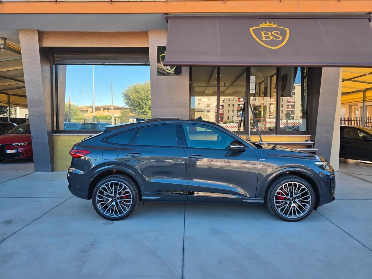 Audi Q5 TDi 150 kW mHEV+ S tronic quattro line edition
