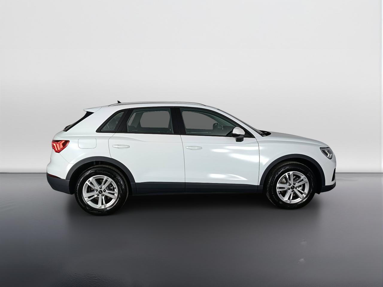 AUDI Q3 II 2018 - Q3 35 1.5 tfsi Business s-tronic