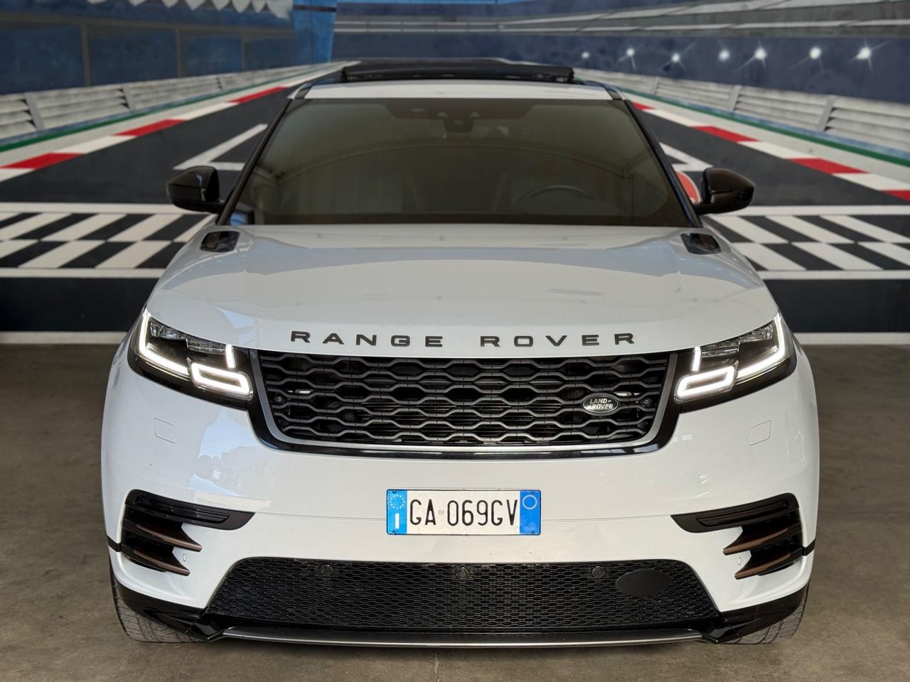Land Rover Range Velar 2.0D I4 240 CV R-Dynamic HSE