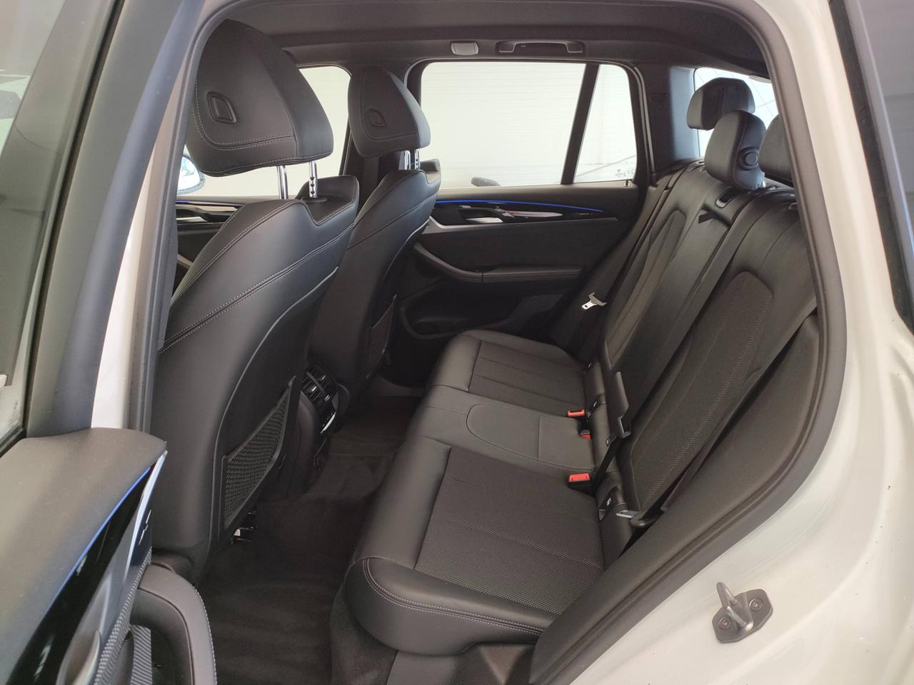 BMW X3 G01 2017 - X3 xdrive20i xLine 184cv auto