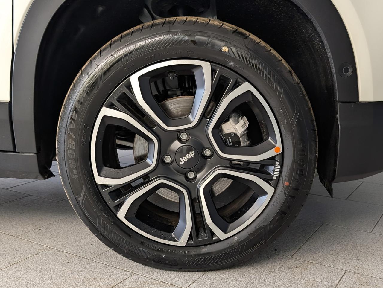 Jeep avenger 1.2 Turbo E-Hybrid 110cv eDCT6 Summit