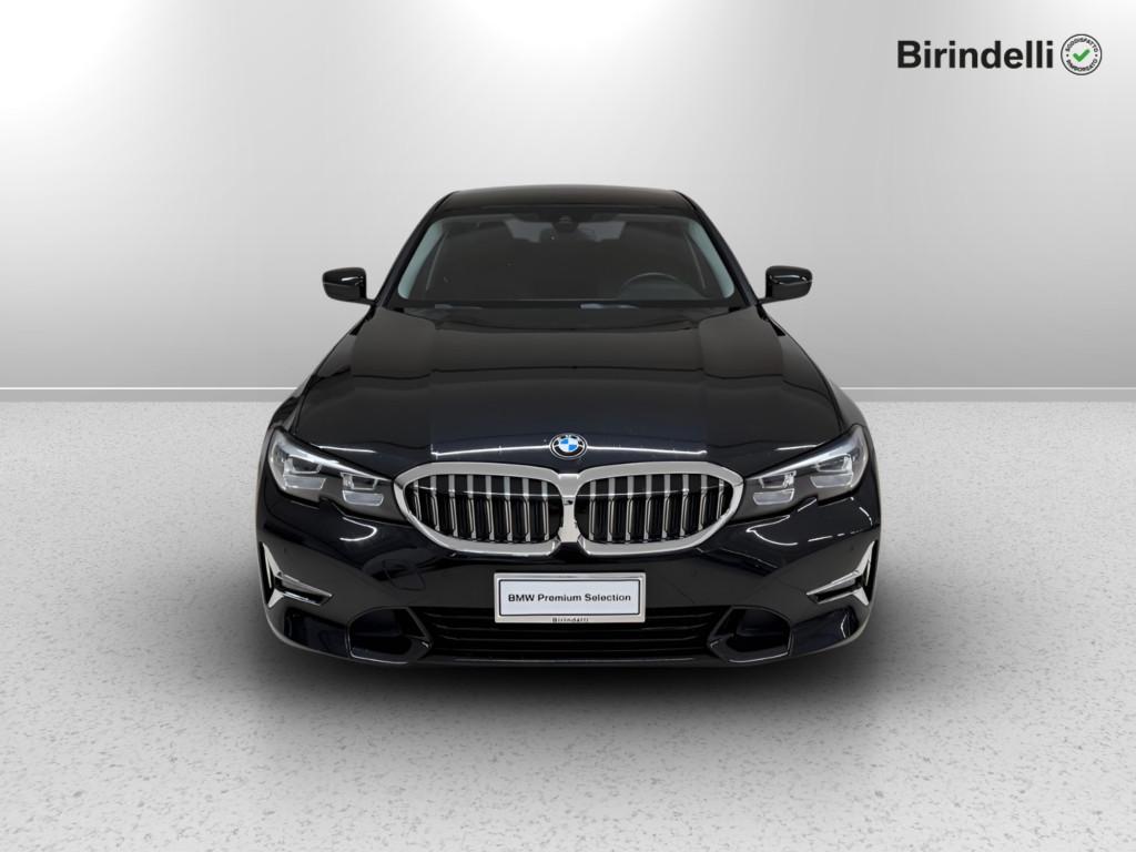 BMW Serie 3(G20/1-80/1) - 320d Luxury