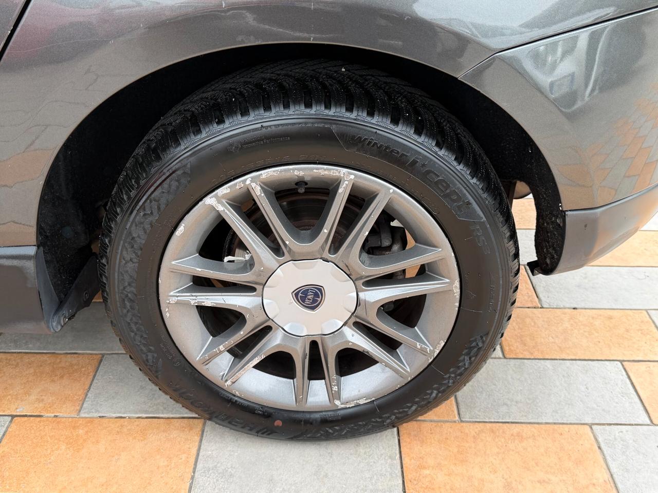 Lancia Delta 1.4 T JET 120 cv. ARGENTO (Impianto GPL)