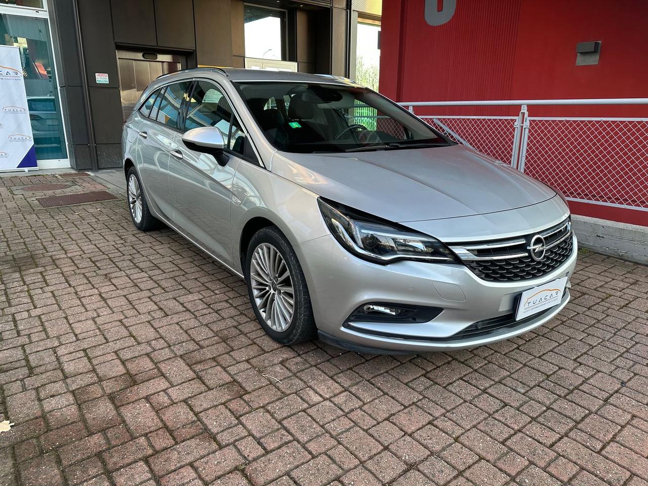 Opel Astra 1.6 CDTI