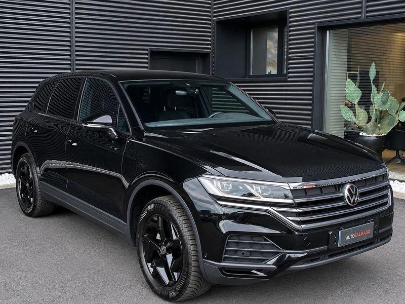 Volkswagen Touareg 3.0 V6 TDI scr Elegance autom. 231 CV
