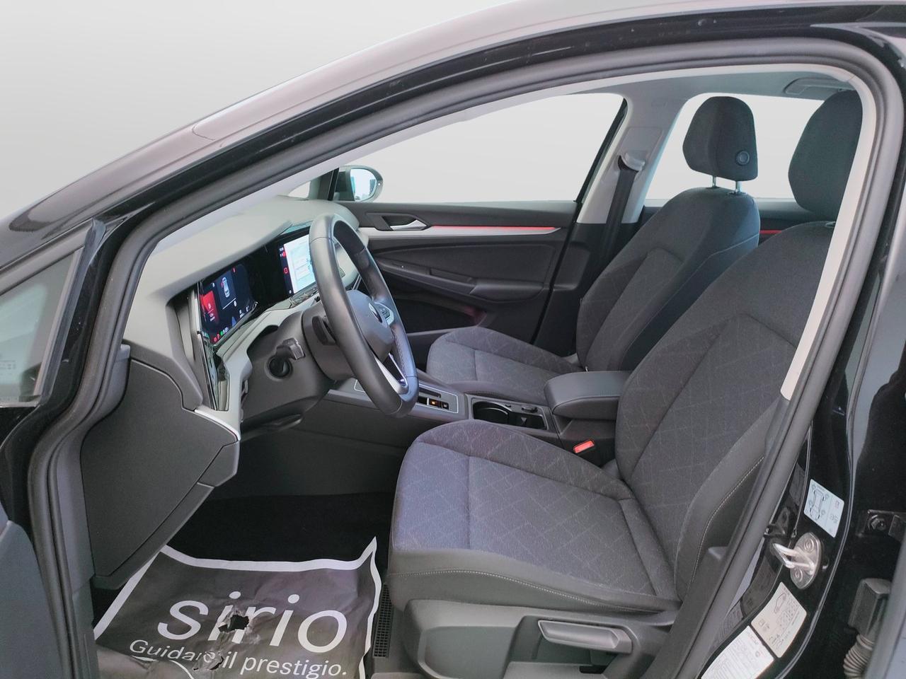 VOLKSWAGEN Golf VIII 2020 - Golf 1.0 etsi evo Life 110cv dsg
