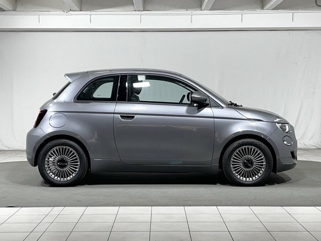 Fiat 500 e 42 kWh