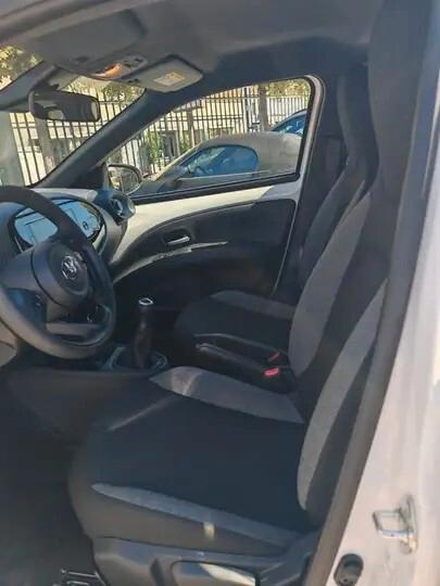Toyota Aygo X 1.0 VVT-i 72 CV 5 porte Active KM0