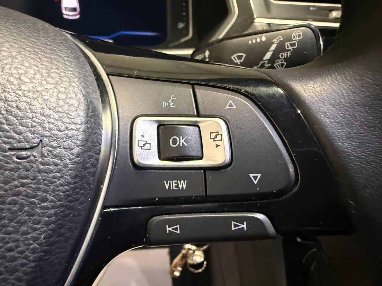 Volkswagen Tiguan 1.6 TDI R-Line