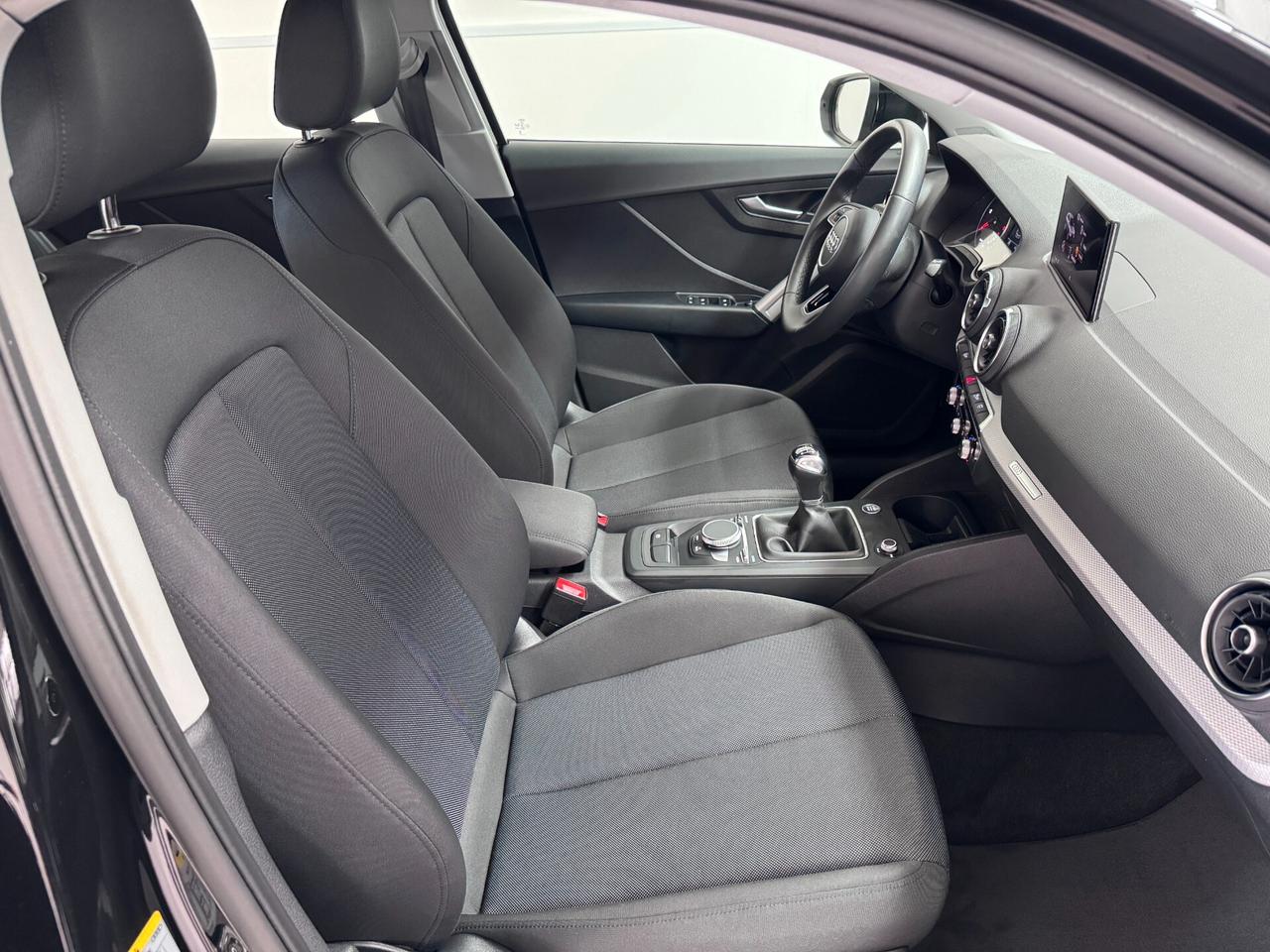 Audi Q2 30 TDI Identity Black - 2023