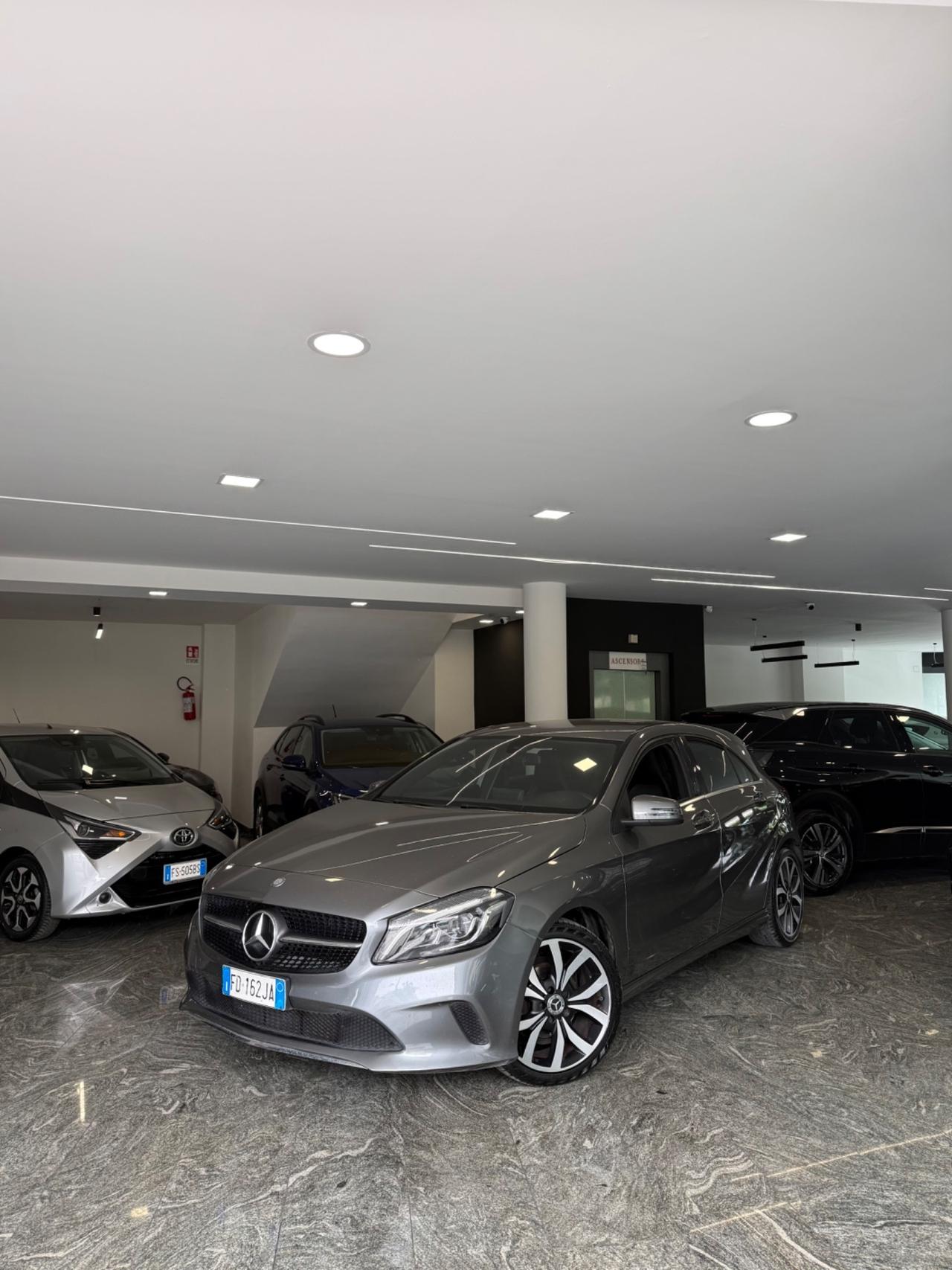 Mercedes-benz A 180 d Automatic Sport