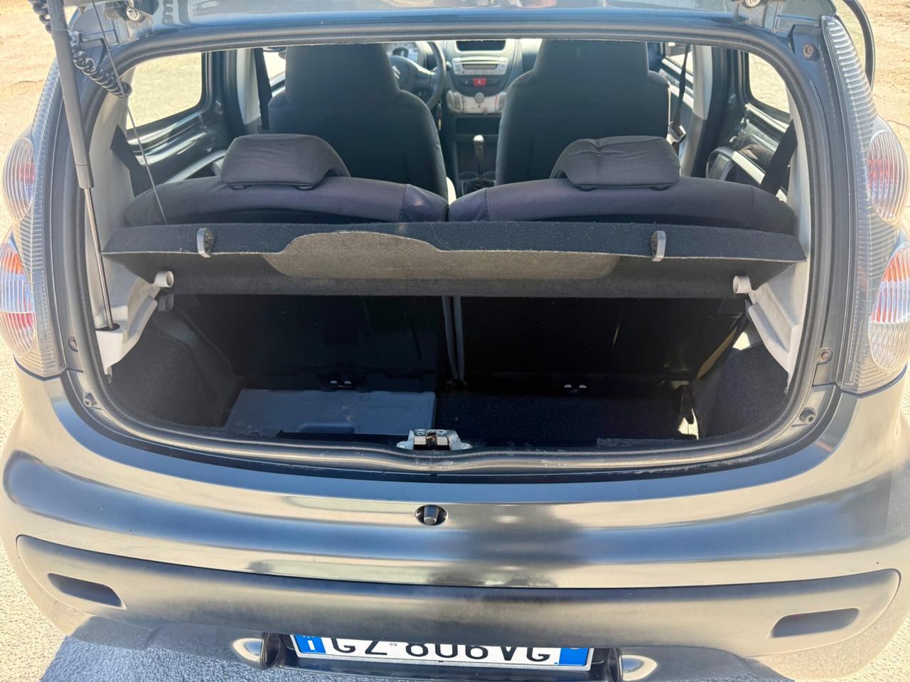 Citroen C1 5porte 1.0 Benzina 68cv NEOPATENTATI