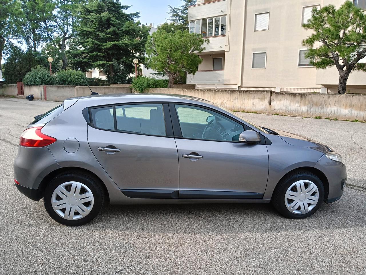 Renault Megane Berlina 1.5 dCi Wave
