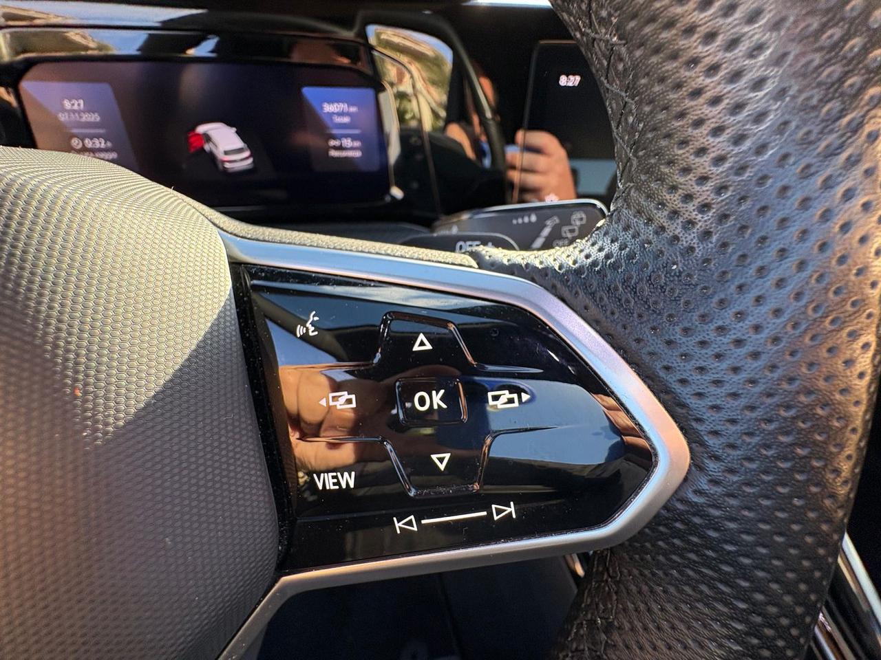 Volkswagen Golf 2.0 TDI R Line #7276