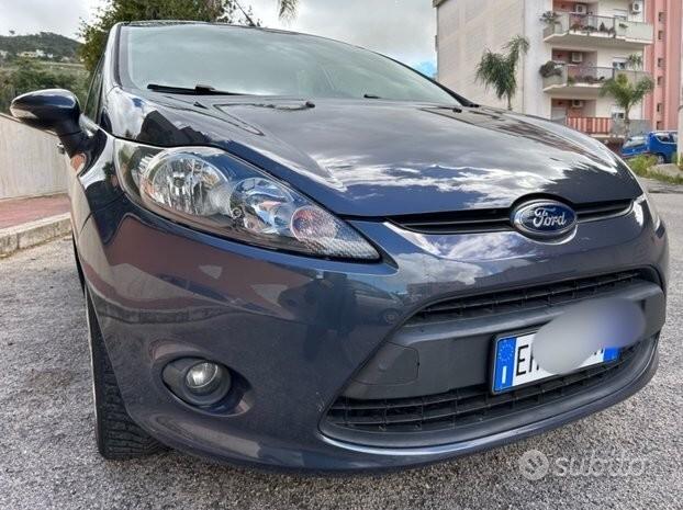 Ford Fiesta 1.2 BENZ. FINANZIAMENTO