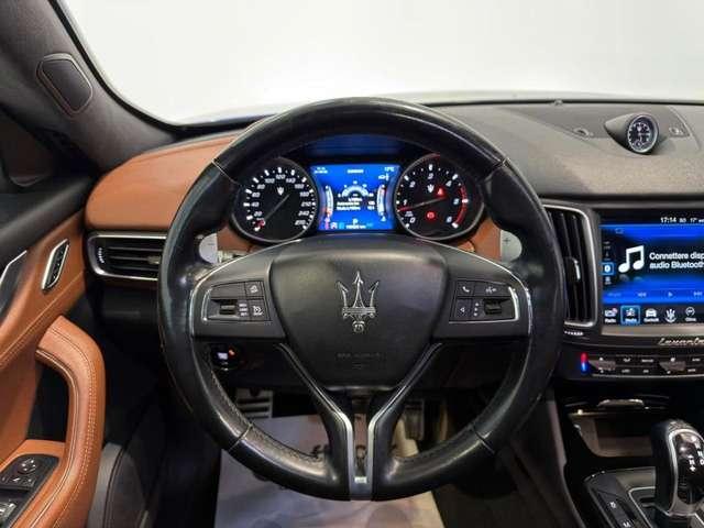 Maserati Levante V6 Diesel 275 CV AWD Granlusso