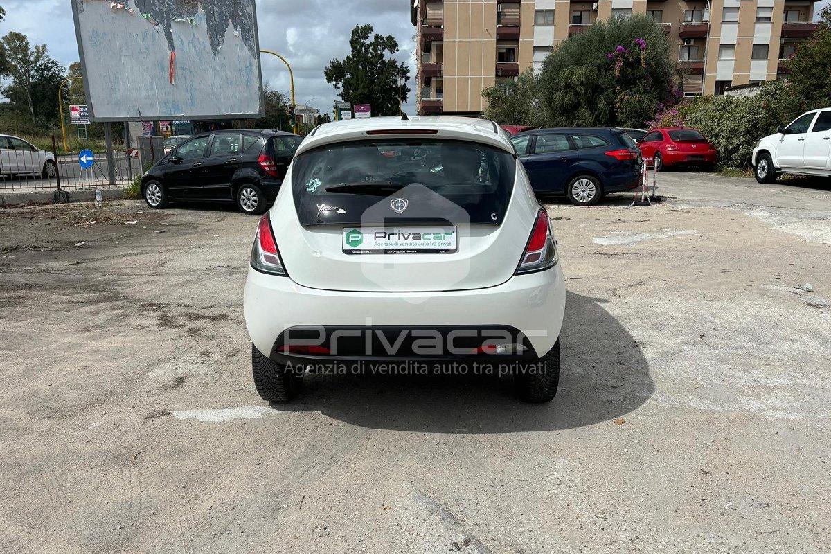 LANCIA Ypsilon 0.9 TwinAir 85 CV 5 porte Metano Ecochic Elefantino