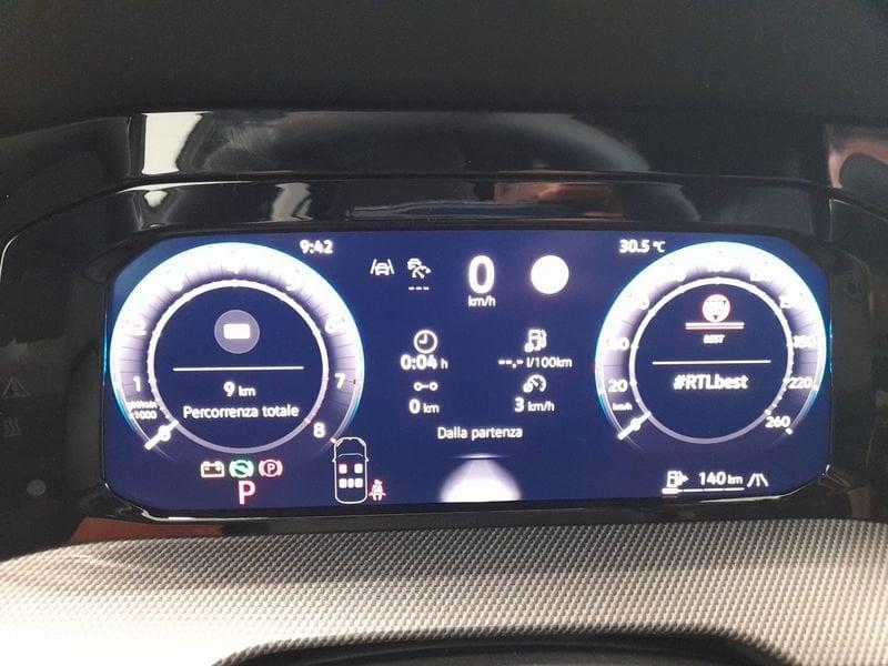 Volkswagen Golf 1.5 eTSI ACT R-Line Plus DSG