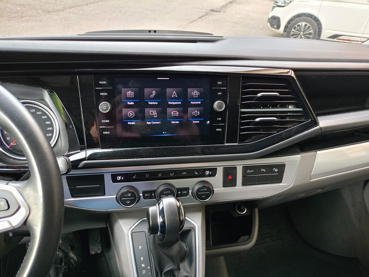 Volkswagen California 2.0 TDI 150CV DSG Beach Camper